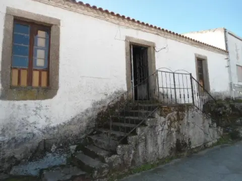 Casa en calle Salas Pombo, 7